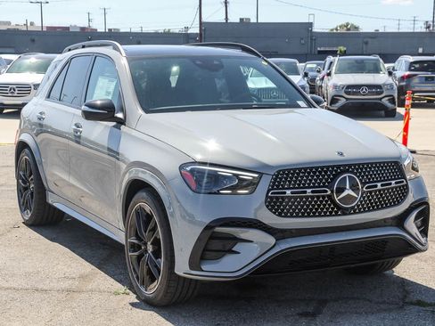 New 2026 Mercedes-Benz GLE 580 4MATIC image 3