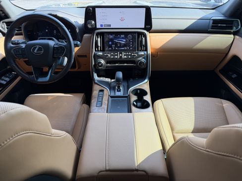 Used 2026 Lexus LX 700h Luxury w/ Appearance Package AWD/4WD image 27
