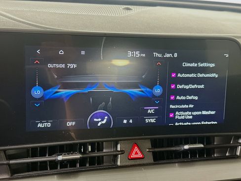 Used 2023 Kia Sportage EX image 24