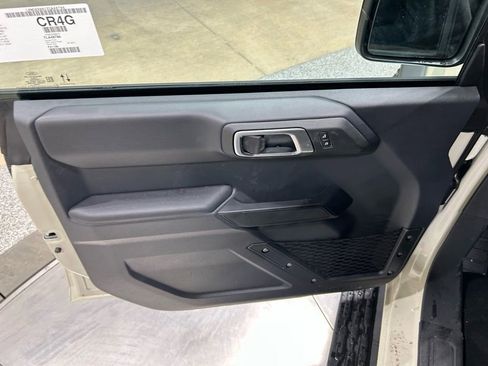 New 2026 Ford Bronco Outer Banks image 11