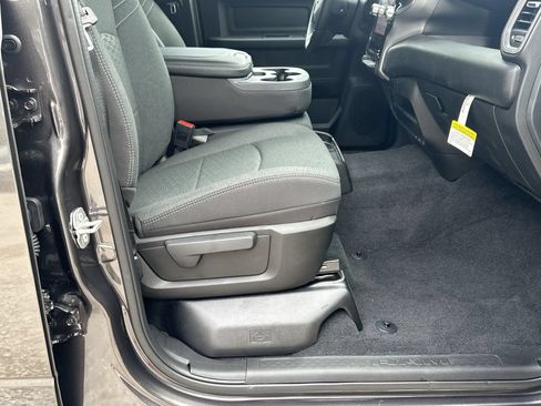 New 2026 RAM 2500 Tradesman AWD/4WD image 13