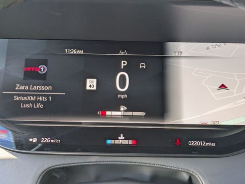 Used 2024 Land Rover Range Rover SE AWD/4WD image 18