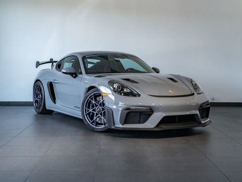 Used 2025 Porsche 718 Cayman GT4 RS RWD image 9