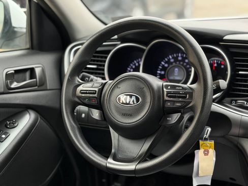 Used 2015 Kia Optima LX FWD image 15