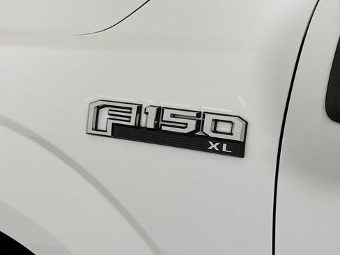 Used 2019 Ford F150 XL w/ Equipment Group 101A Mid AWD/4WD image 8