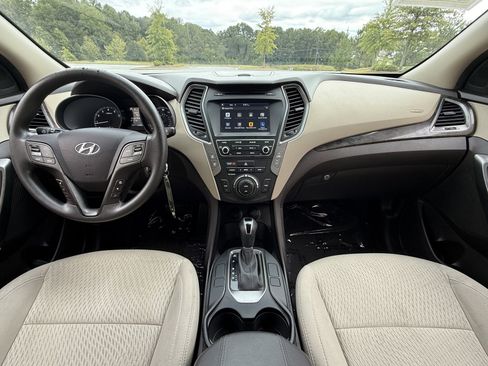 Used 2017 Hyundai Santa Fe Sport image 21