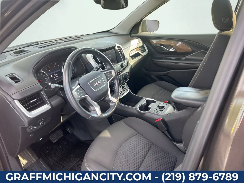 Used 2020 GMC Terrain SLE w/ Driver Convenience Package AWD/4WD image 9