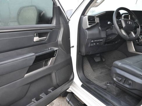 Used 2024 Toyota Tundra Limited image 11
