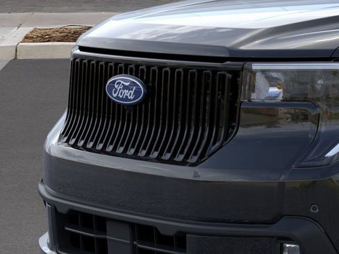 New 2026 Ford Maverick Lobo AWD/4WD image 18
