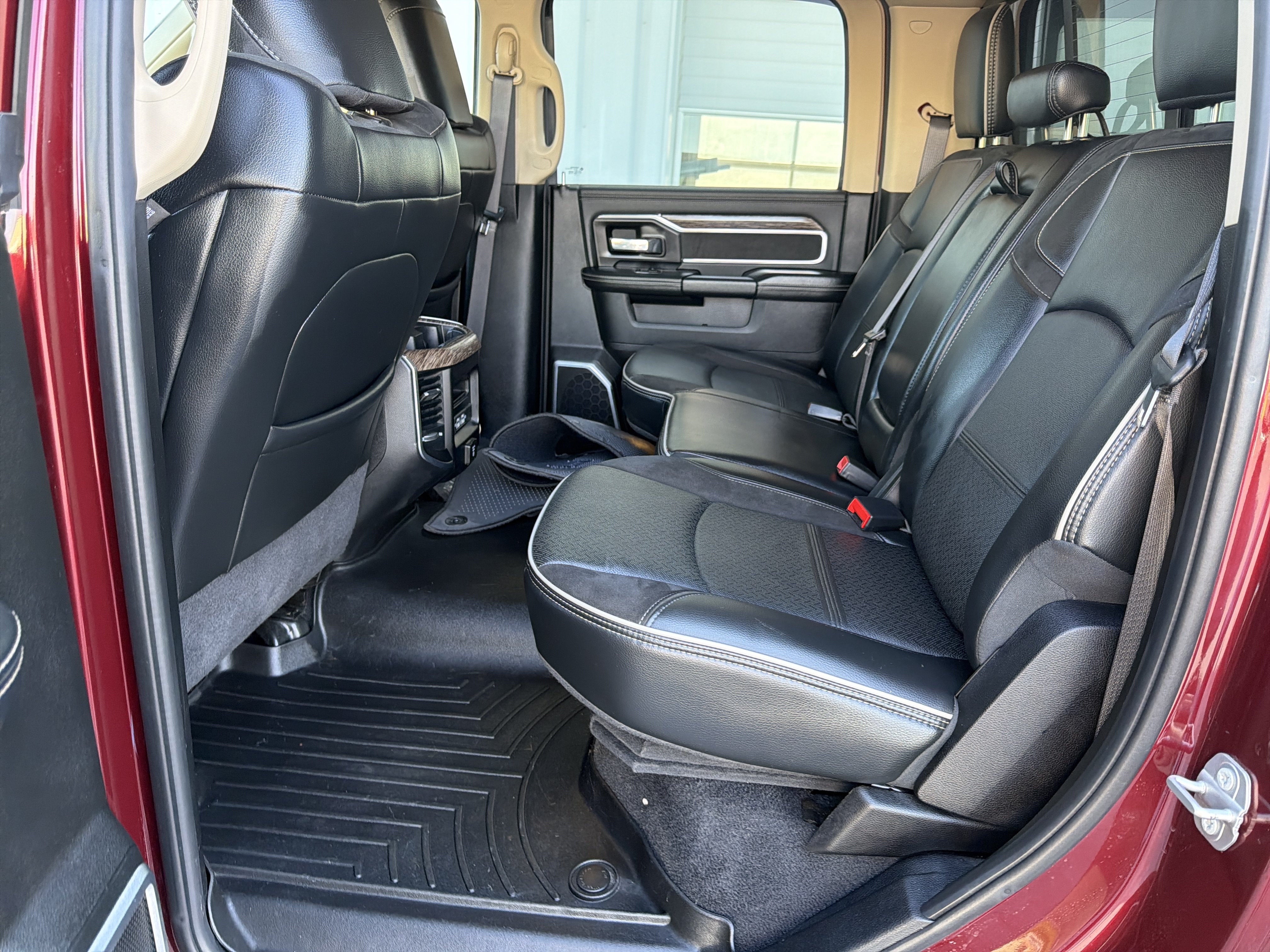Used 2021 RAM 2500 Laramie AWD/4WD image 33