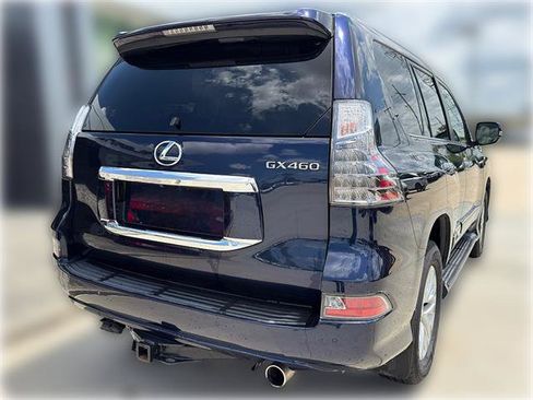 Used 2019 Lexus GX 460 Premium w/ Premium Package AWD/4WD image 8