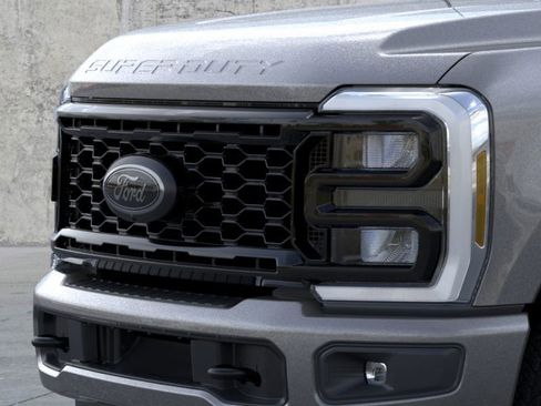 New 2026 Ford F250 XLT image 17