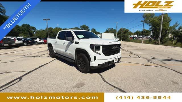 Certified 2024 GMC Sierra 1500 Elevation w/ LPO, Elevation Black Package AWD/4WD image 2