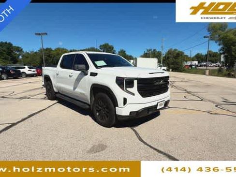 Certified 2024 GMC Sierra 1500 Elevation w/ LPO, Elevation Black Package AWD/4WD image 2