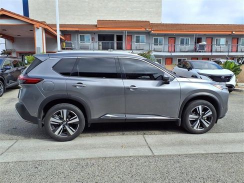 Certified 2023 Nissan Rogue Platinum w/ Platinum Premium Package image 20