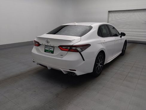 Used 2023 Toyota Camry SE FWD image 9