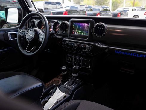 Used 2023 Jeep Wrangler Unlimited Sport AWD/4WD image 28