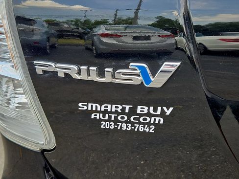 Used 2012 Toyota Prius V Five FWD image 30