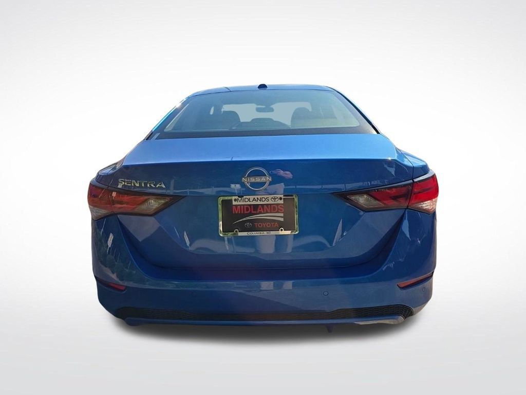 Used 2025 Nissan Sentra SV FWD image 13