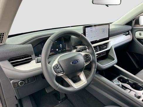 New 2026 Ford Explorer Active image 6