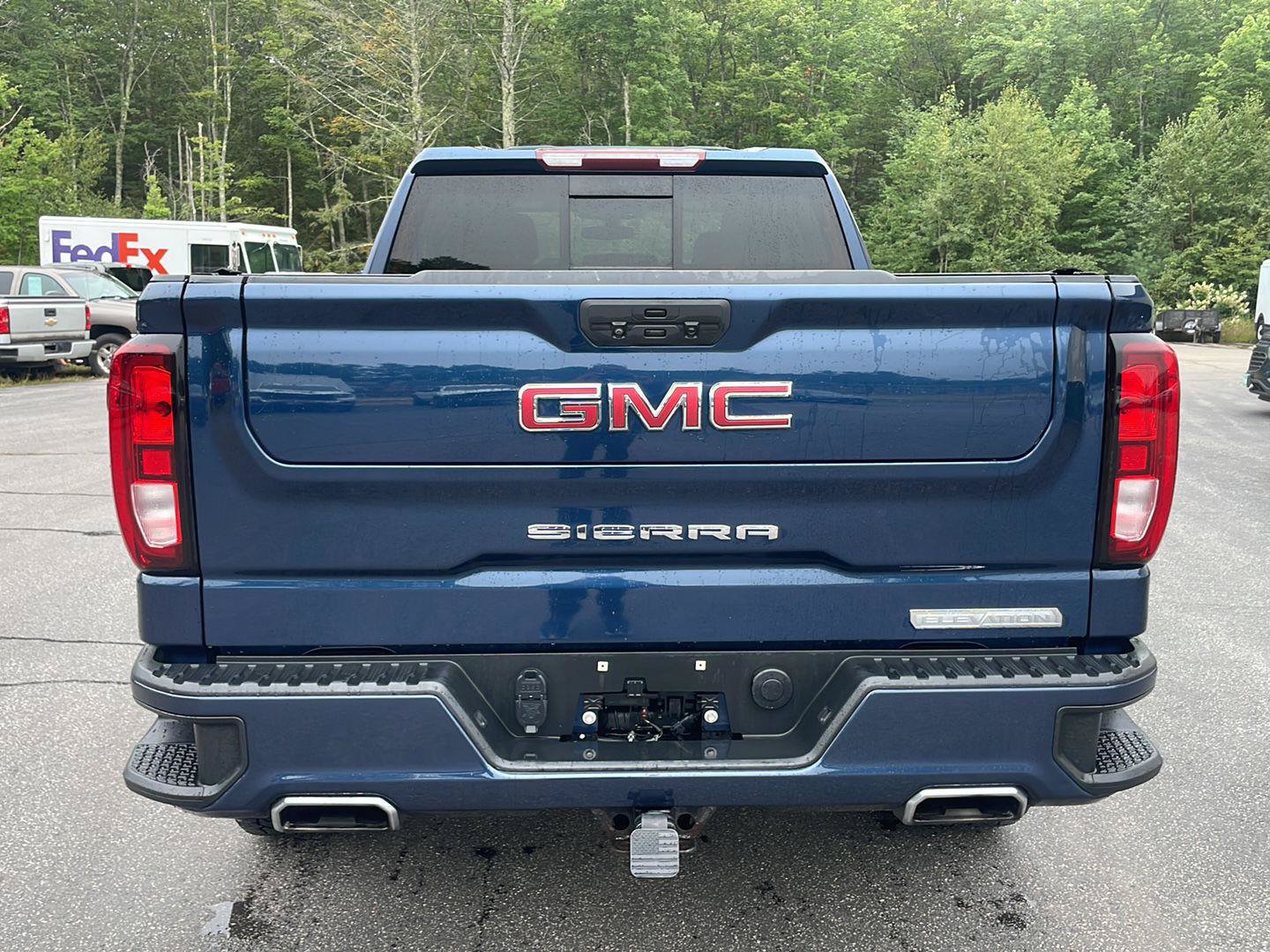 Used 2022 GMC Sierra 1500 Elevation AWD/4WD image 6