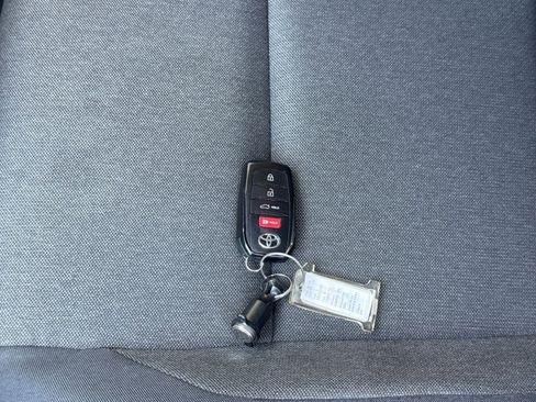 Used 2025 Toyota Camry LE FWD image 21