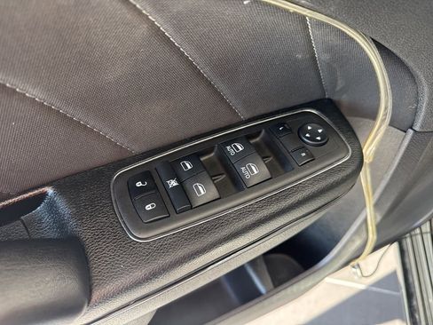 Used 2023 Dodge Charger SXT w/ Blacktop Package image 10