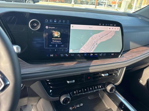 Used 2026 Chevrolet Tahoe Premier image 20