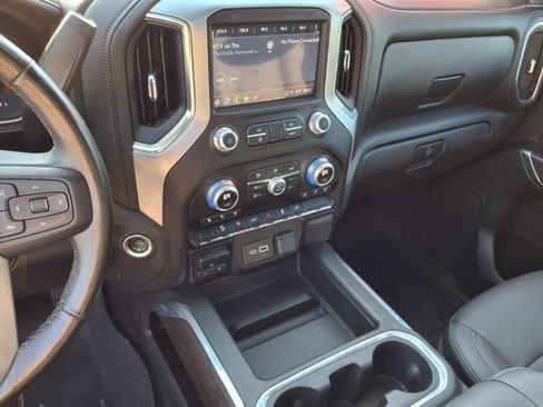 Used 2022 GMC Sierra 1500 SLT w/ SLT Premium Package image 34