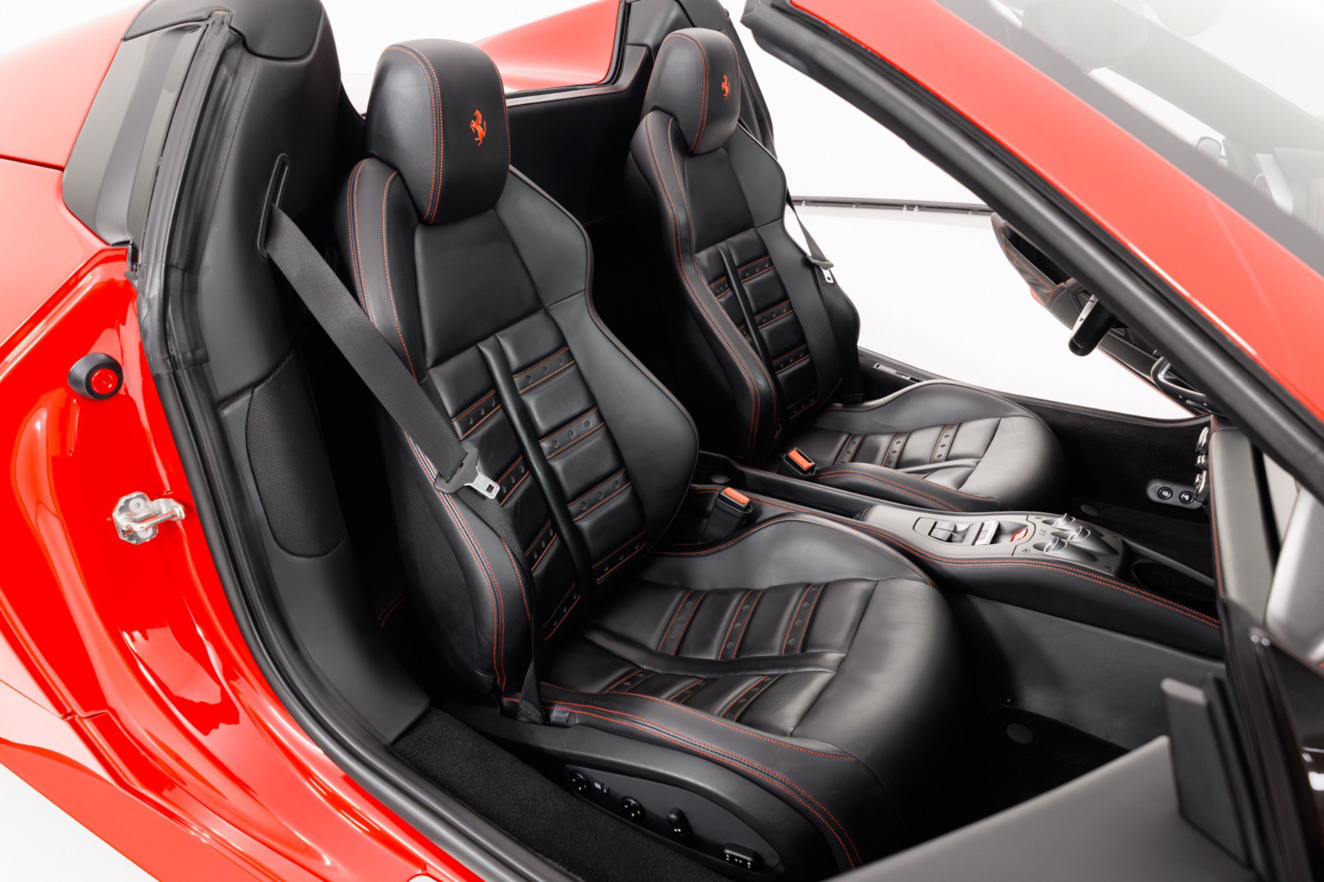 Used 2013 Ferrari 458 Spider RWD image 35