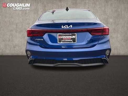 Used 2023 Kia Forte LXS image 6