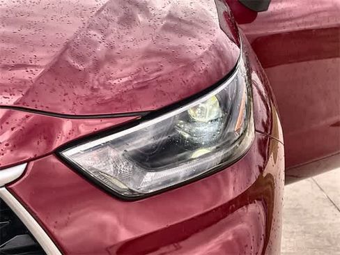 Used 2021 Toyota Highlander XLE image 24