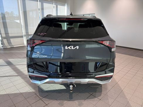 Certified 2024 Kia Sportage SX image 4