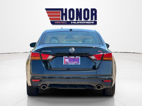 Used 2024 Nissan Altima 2.5 SR FWD image 5