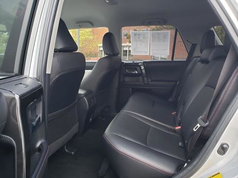 Used 2023 Toyota 4Runner TRD Off-Road Premium image 16