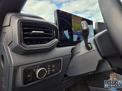 Used 2024 Ford Mustang Coupe image 23