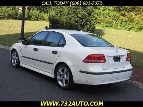Used 2005 Saab 9-3 Arc image 10