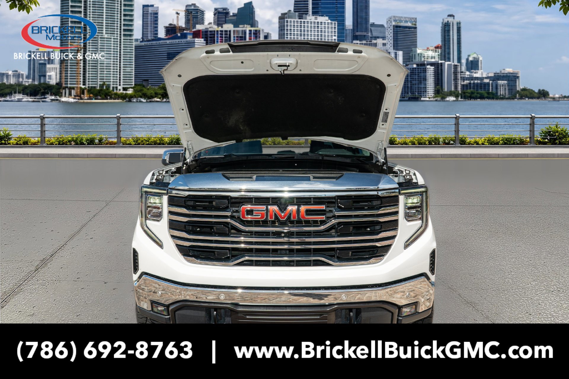 Used 2022 GMC Sierra 1500 SLT w/ SLT Premium Plus Package AWD/4WD image 34