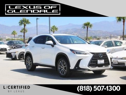 Certified 2025 Lexus NX 250 FWD w/ Accessory Package (2T) image 1