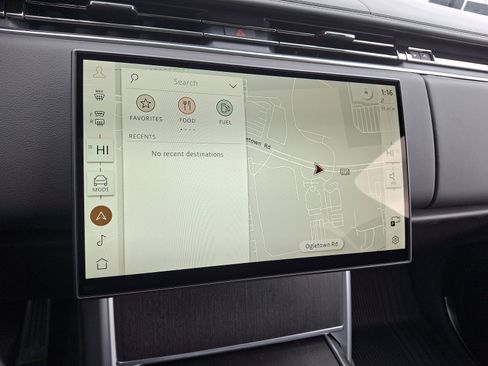 New 2025 Land Rover Range Rover SE image 23