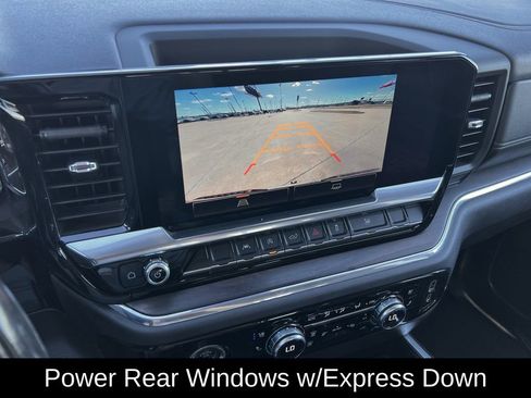 Used 2023 GMC Sierra 1500 SLT image 21