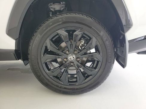 Used 2024 Toyota RAV4 XSE AWD/4WD image 13