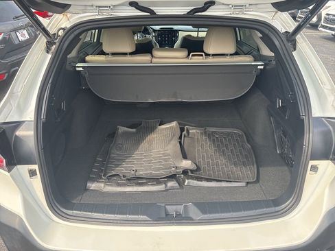 Certified 2024 Subaru Outback Limited AWD/4WD image 25