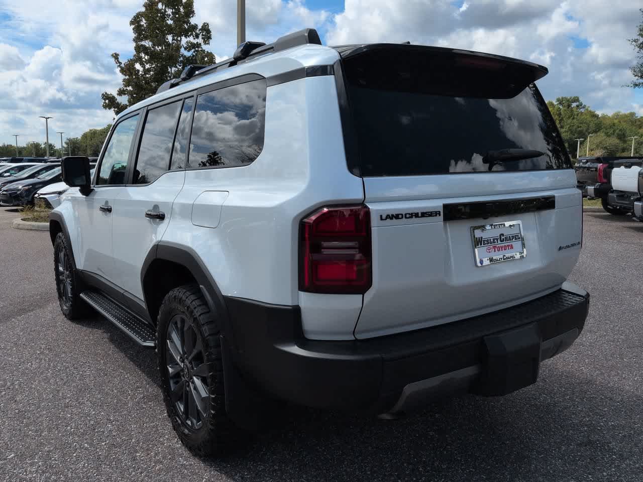 Certified 2025 Toyota Land Cruiser w/ Premium Package AWD/4WD image 4