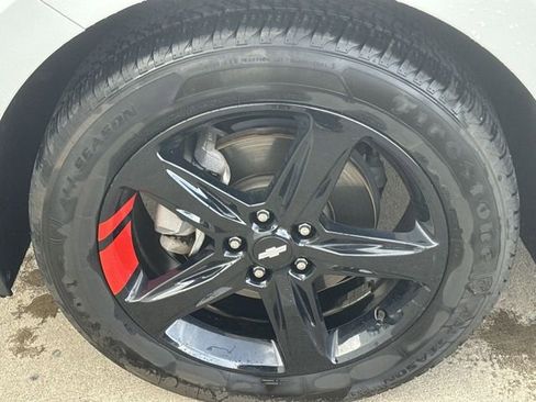 Used 2019 Chevrolet Equinox Premier w/ Premier Redline Edition image 29