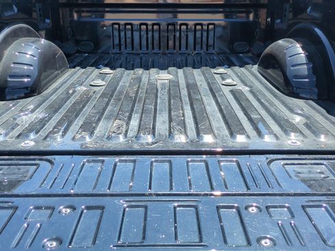 Used 2025 Ford F250 Lariat AWD/4WD image 31