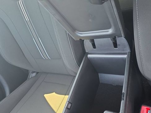 Used 2025 Hyundai Elantra Sport w/ Cargo Package FWD image 23