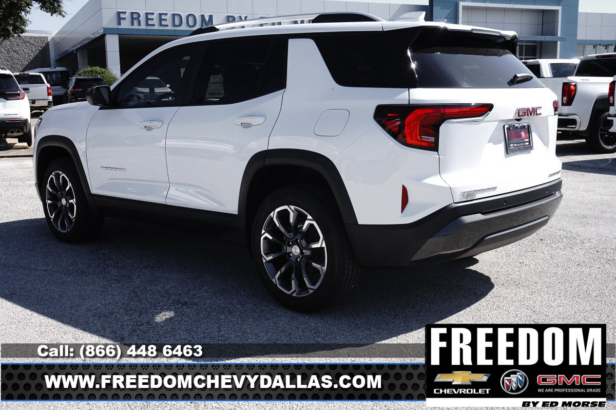 New 2027 GMC Terrain Elevation w/ Elevation Premium Package FWD image 6