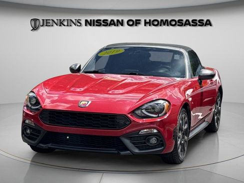 Used 2019 FIAT 124 Spider Abarth w/ Convenience Group RWD image 11