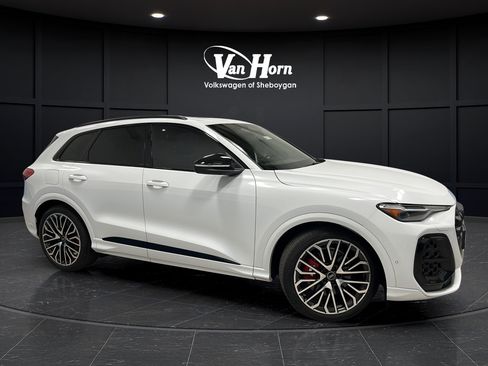 Used 2025 Audi SQ5 Premium Plus AWD/4WD image 1